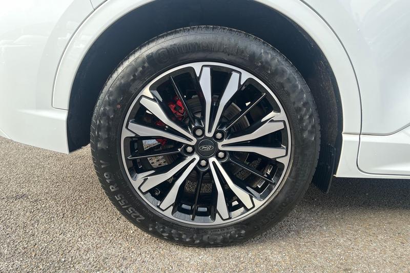 Used Ford Kuga 2022 for sale - 76895637: Photo 39