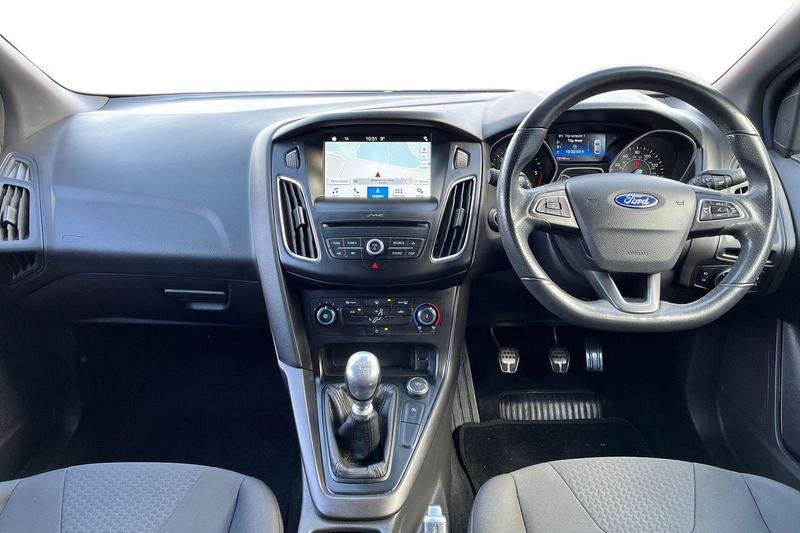 Used Ford Focus 2017 for sale - 76382266: Photo 10