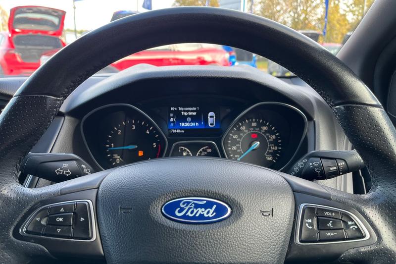 Used Ford Focus 2017 for sale - 76382266: Photo 12