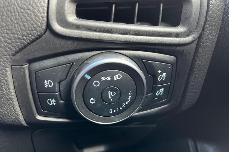 Used Ford Focus 2017 for sale - 76382266: Photo 25