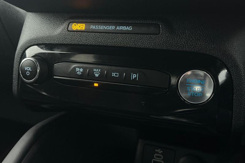 Used Ford Kuga 2025 for sale - 78055693: Photo 27