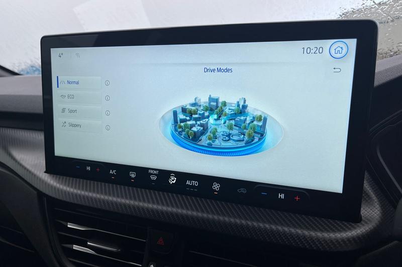 Used Ford Kuga 2025 for sale - 78055693: Photo 34