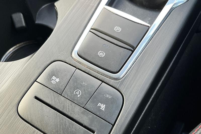 Used Ford Kuga 2022 for sale - 76762100: Photo 32