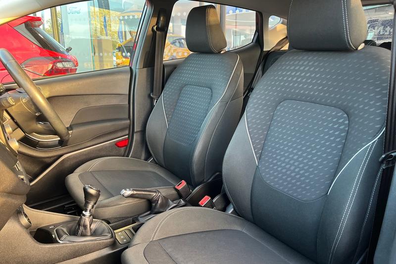 Used Ford Fiesta 2018 for sale - 76400094: Photo 19