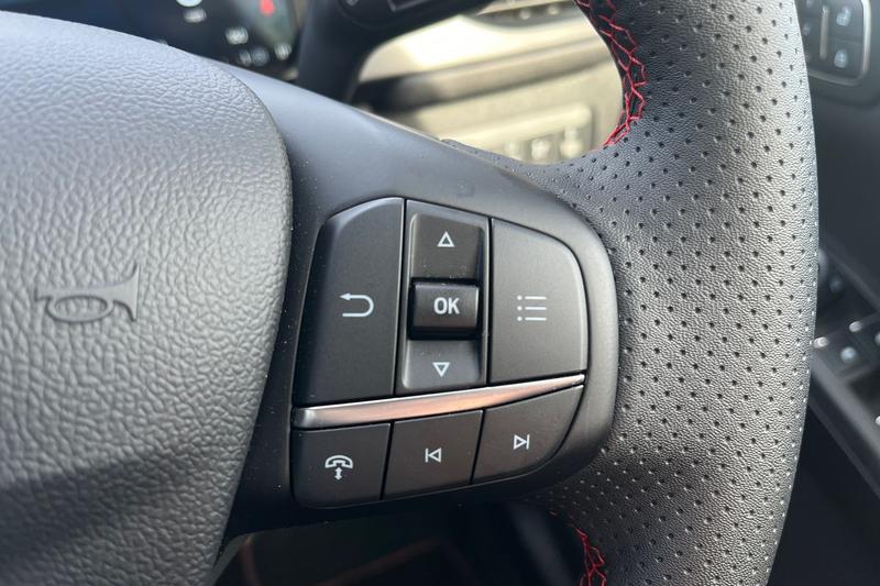 Used Ford Kuga 2025 for sale - 77941434: Photo 32