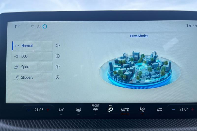 Used Ford Kuga 2025 for sale - 77941434: Photo 36