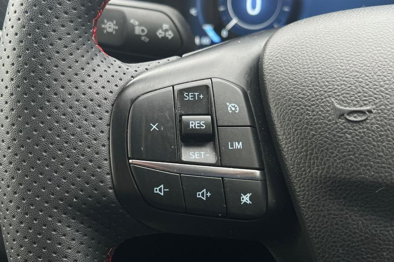 Used Ford Kuga 2023 for sale - 76154222: Photo 33