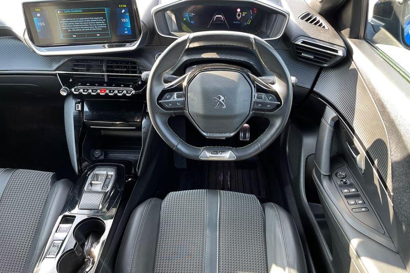 Used Peugeot 2008 2022 for sale - 77763507: Photo 11