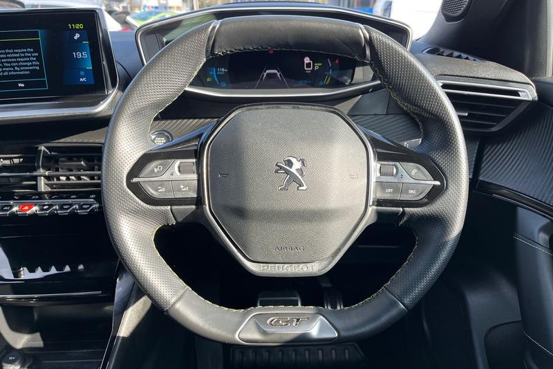 Used Peugeot 2008 2022 for sale - 77763507: Photo 12