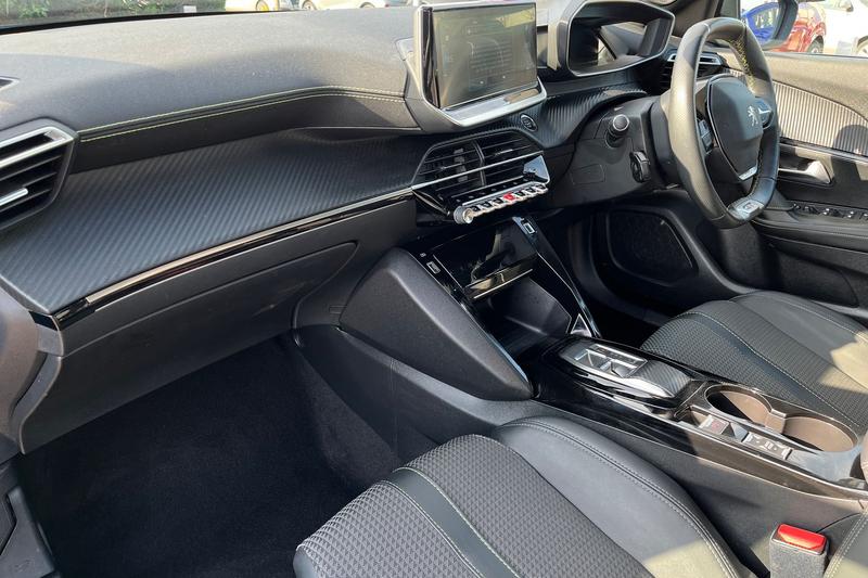 Used Peugeot 2008 2022 for sale - 77763507: Photo 18