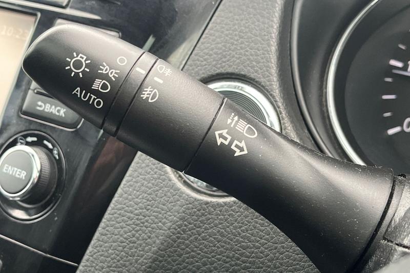 Used Nissan Qashqai 2017 for sale - 77819640: Photo 14