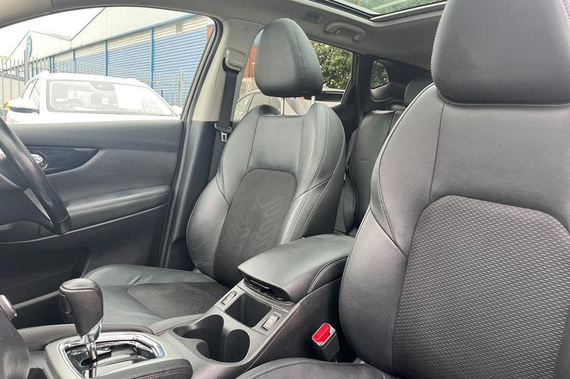 Used Nissan Qashqai 2017 for sale - 77819640: Photo 19