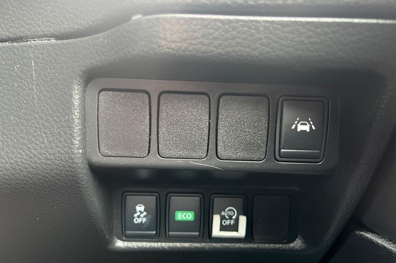 Used Nissan Qashqai 2017 for sale - 77819640: Photo 30