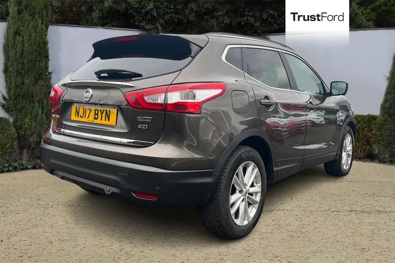 Used Nissan Qashqai 2017 for sale - 77819640: Photo 4