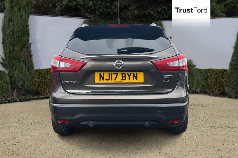 Used Nissan Qashqai 2017 for sale - 77819640: Photo 7