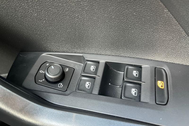 Used Volkswagen T-Cross 2023 for sale - 77619956: Photo 16