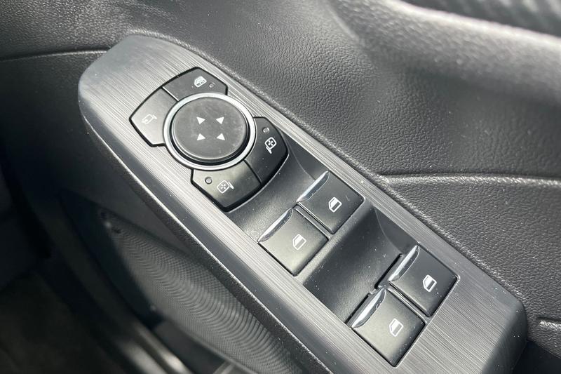 Used Ford Kuga 2025 for sale - 77653790: Photo 16