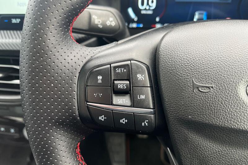 Used Ford Kuga 2025 for sale - 77653790: Photo 25