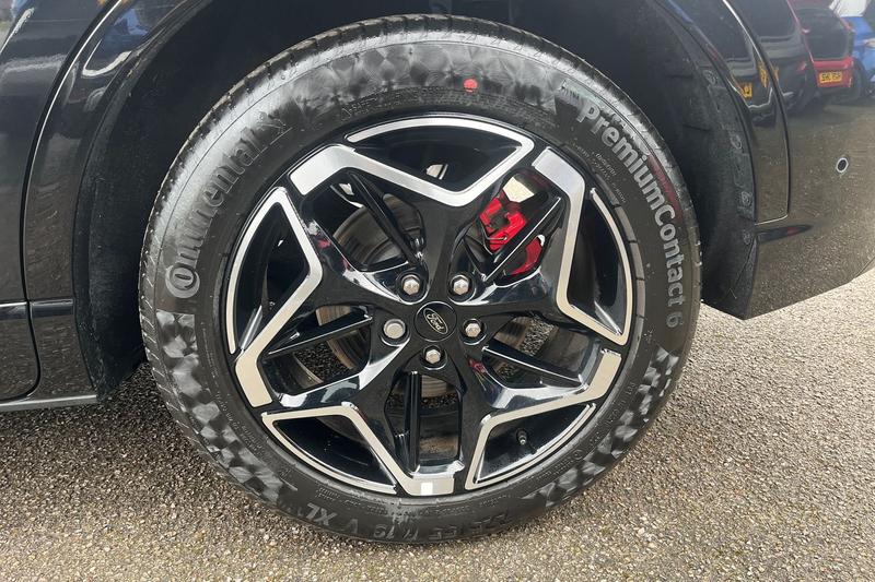 Used Ford Kuga 2025 for sale - 77653790: Photo 37