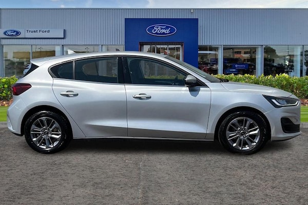 Used Ford Focus 2022 for sale - 76209287: Photo 3