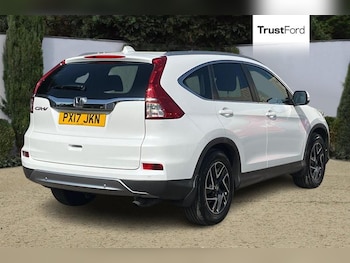 Used Honda CR-V 2017 for sale - 79021535: Photo