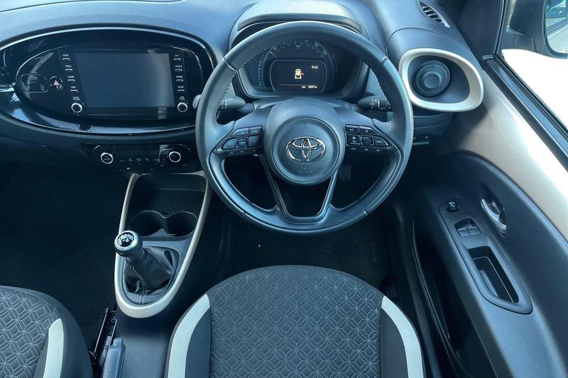 Used Toyota Aygo X 2023 for sale - 77582127: Photo 11