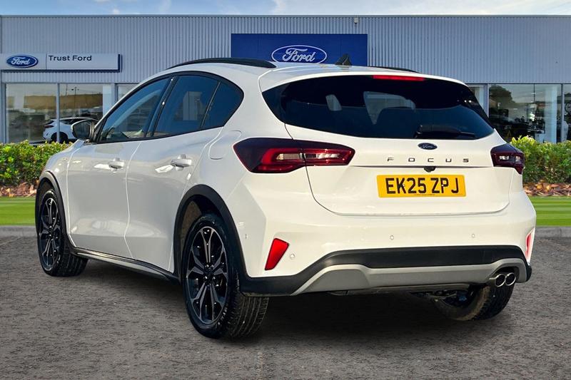 Used Ford Focus 2025 for sale - 76782192: Photo 2