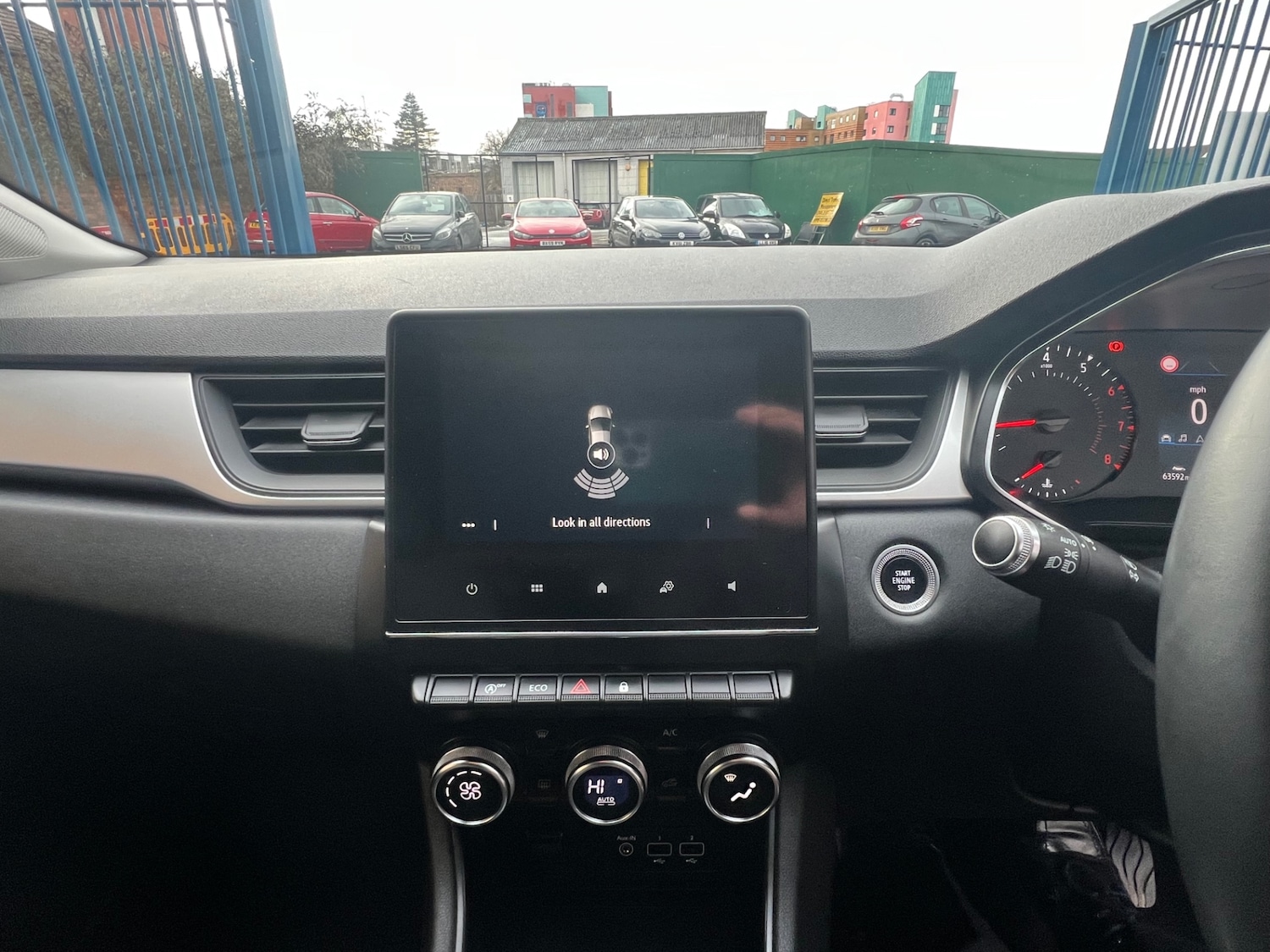 Used Renault Captur 2020 for sale - 77106185: Photo 25