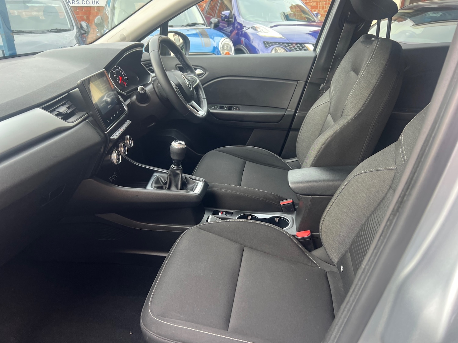 Used Renault Captur 2020 for sale - 77106185: Photo 31