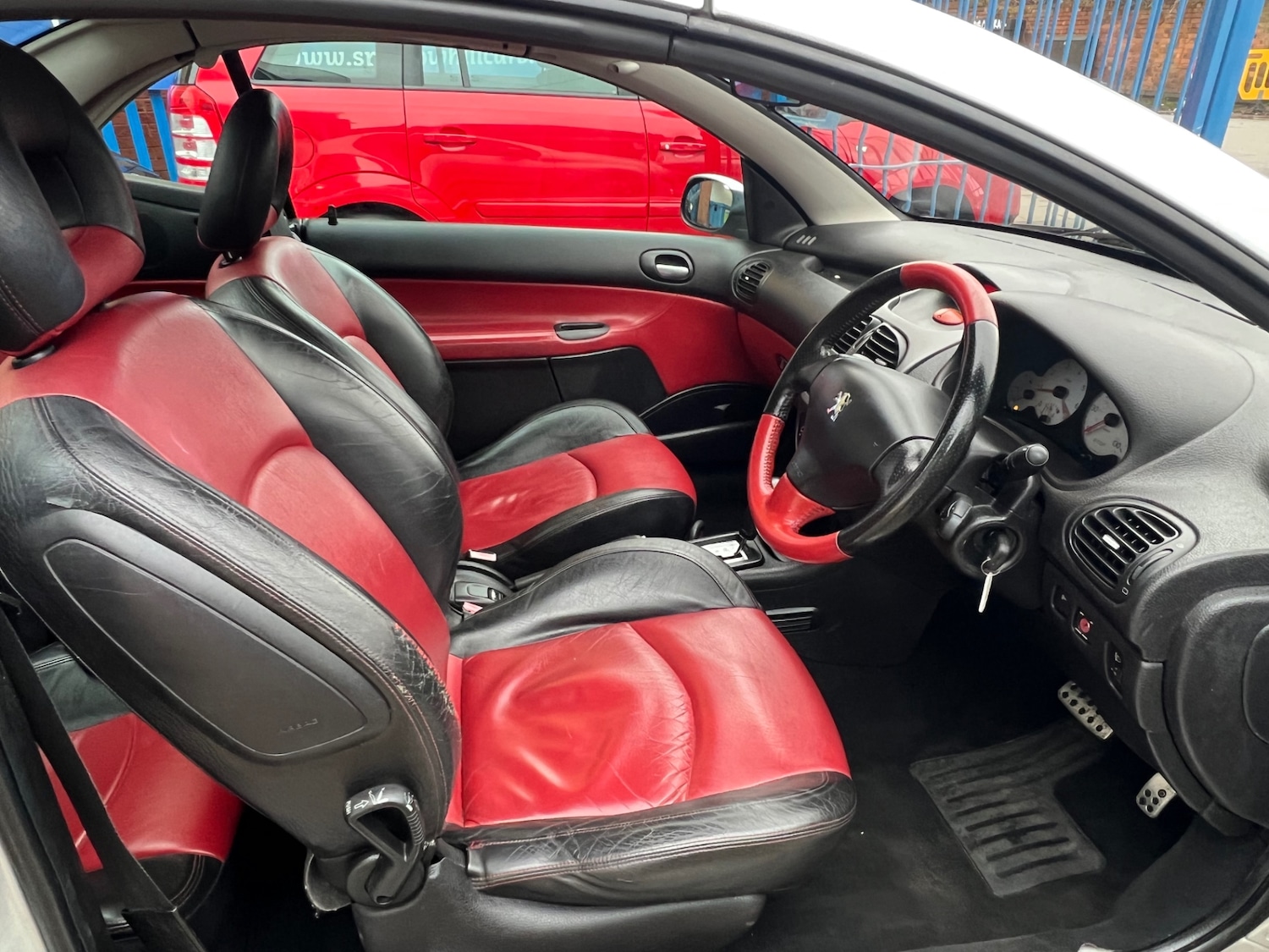 Used Peugeot 206 2003 for sale - 77528817: Photo 3