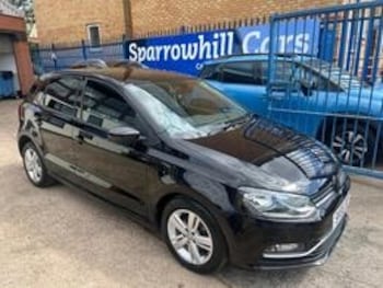 Used Volkswagen Polo 2016 for sale - 76492244: Photo