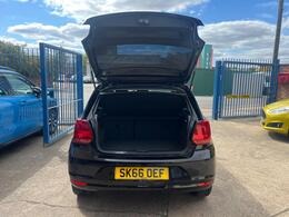 Used Volkswagen Polo 2016 for sale - 76492244: Photo 6