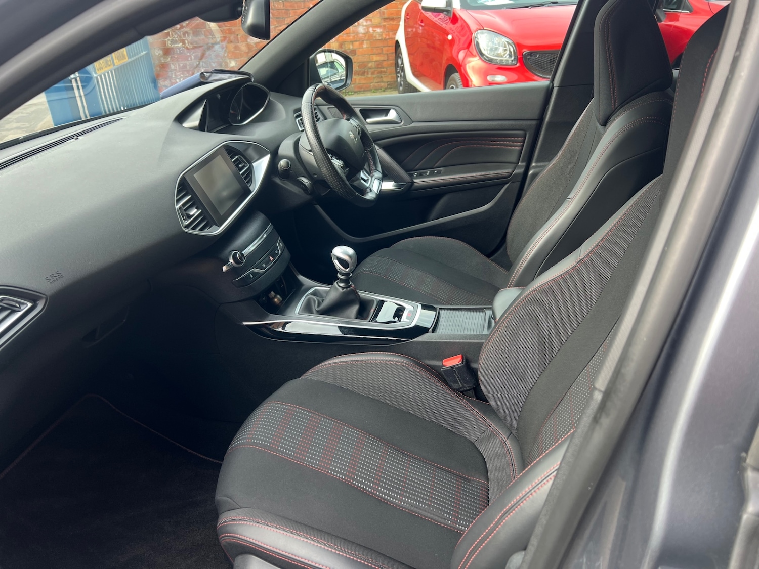 Used Peugeot 308 2016 for sale - 77961636: Photo 14