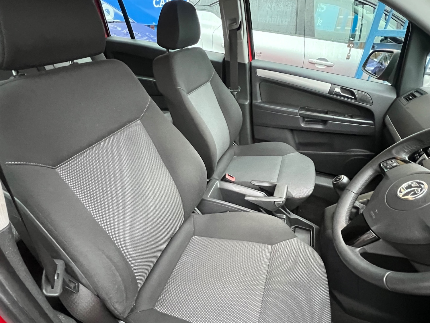 Used Vauxhall Zafira 2014 for sale - 77271326: Photo 3