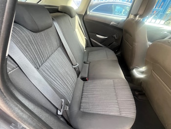 Used Vauxhall Astra 2010 for sale - 78344046: Photo