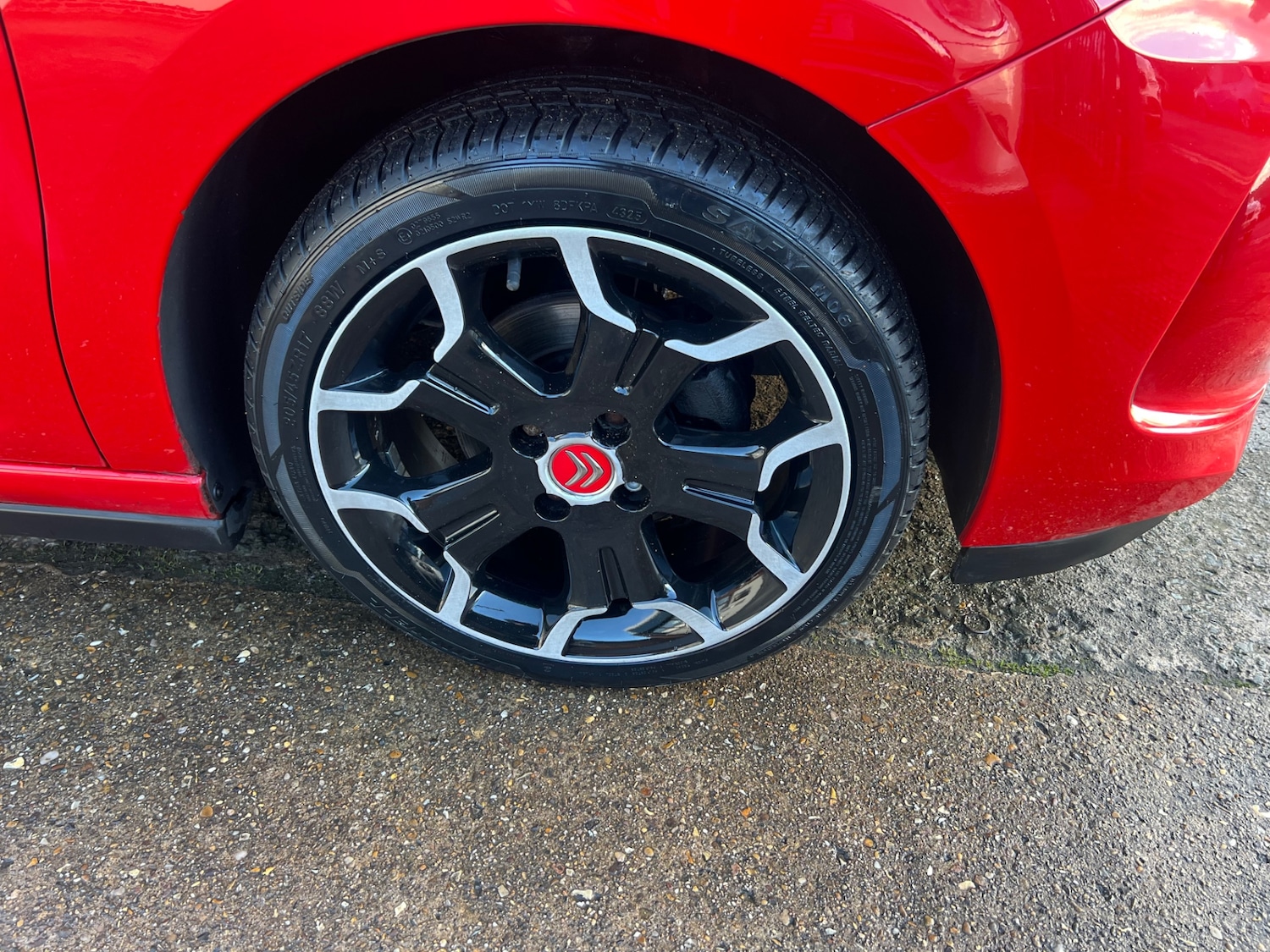 Used Citroen DS3 2013 for sale - 77502897: Photo 17