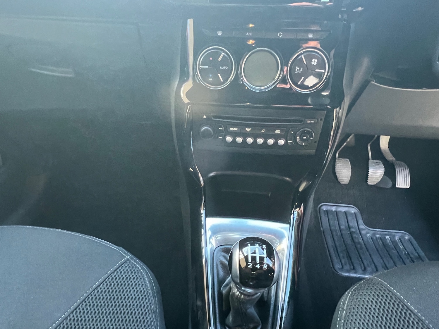 Used Citroen DS3 2013 for sale - 77502897: Photo 22