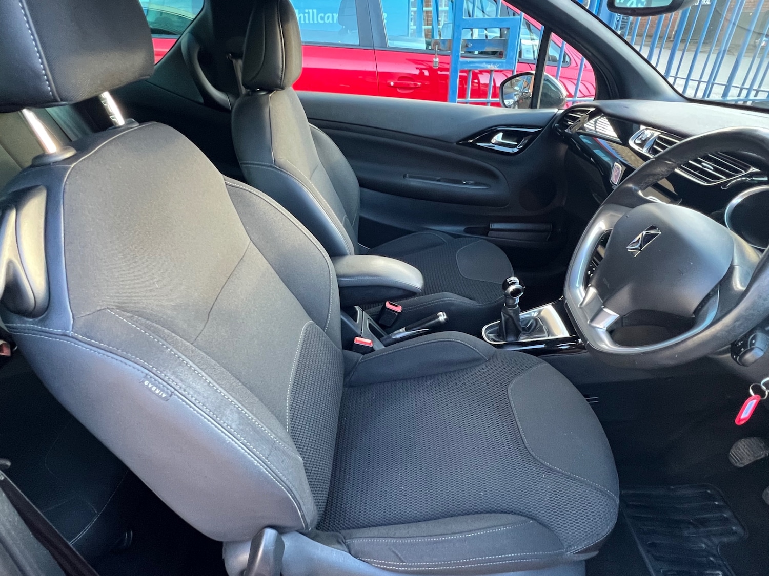 Used Citroen DS3 2013 for sale - 77502897: Photo 3