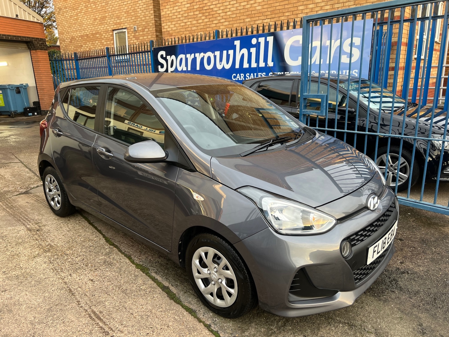 Used Hyundai i10 2018 for sale - 76479960: Photo 1