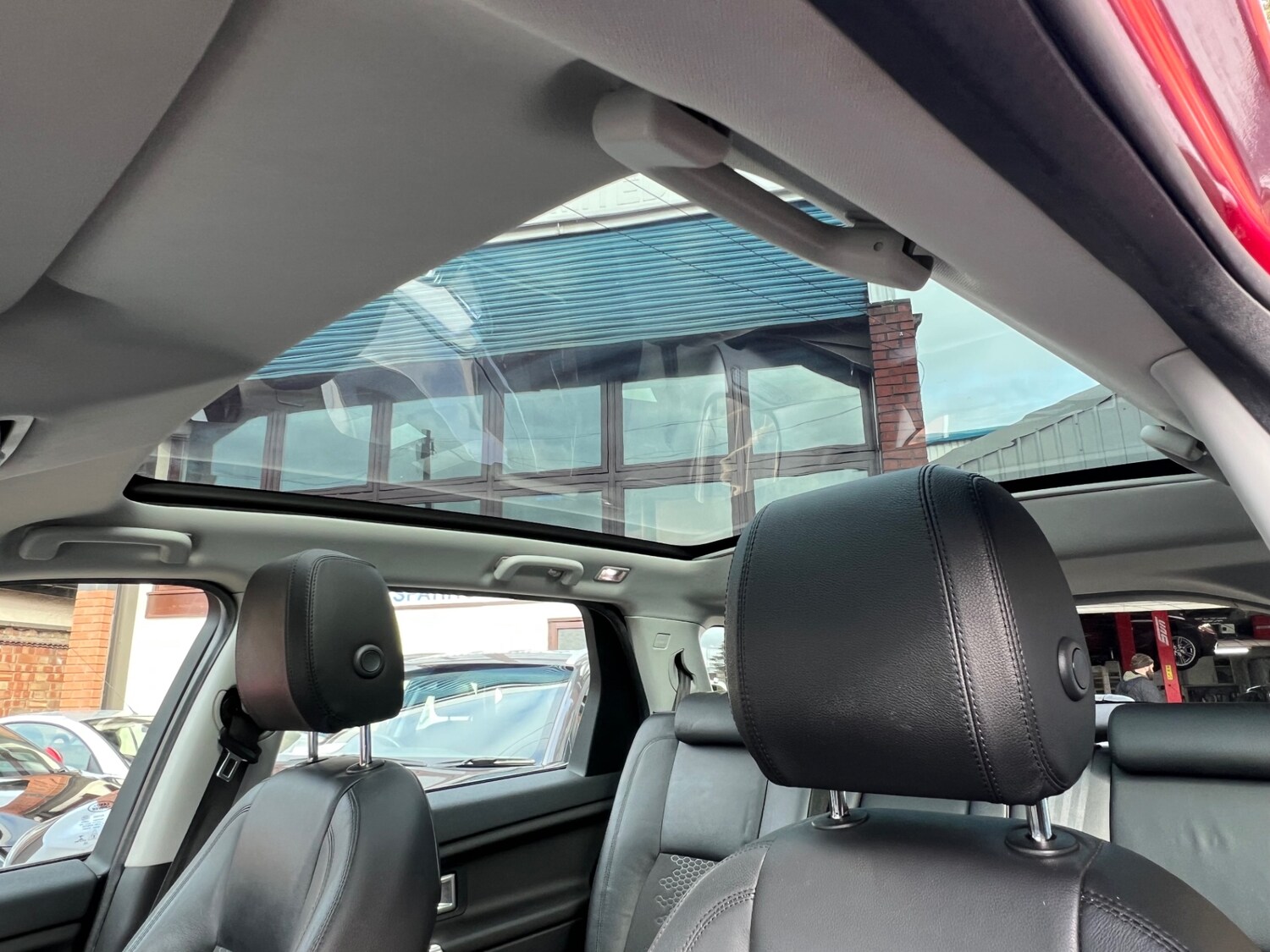 Used Land Rover Discovery Sport 2015 for sale - 77650773: Photo 23