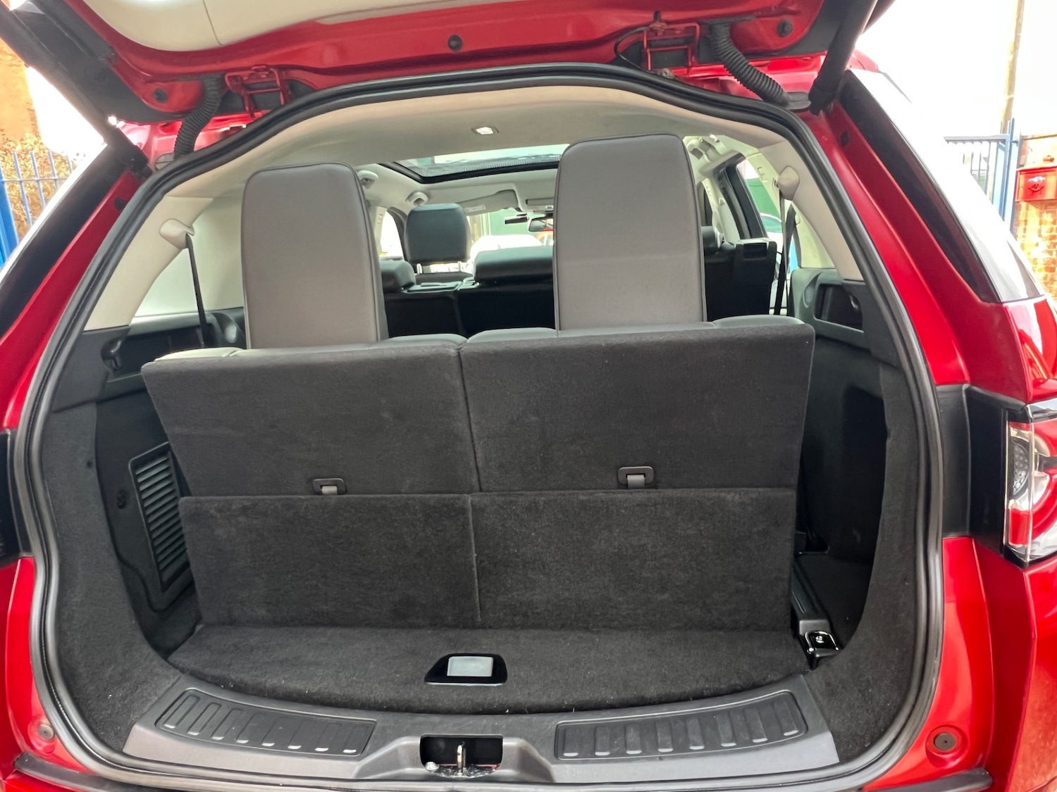 Used Land Rover Discovery Sport 2015 for sale - 77650773: Photo 8