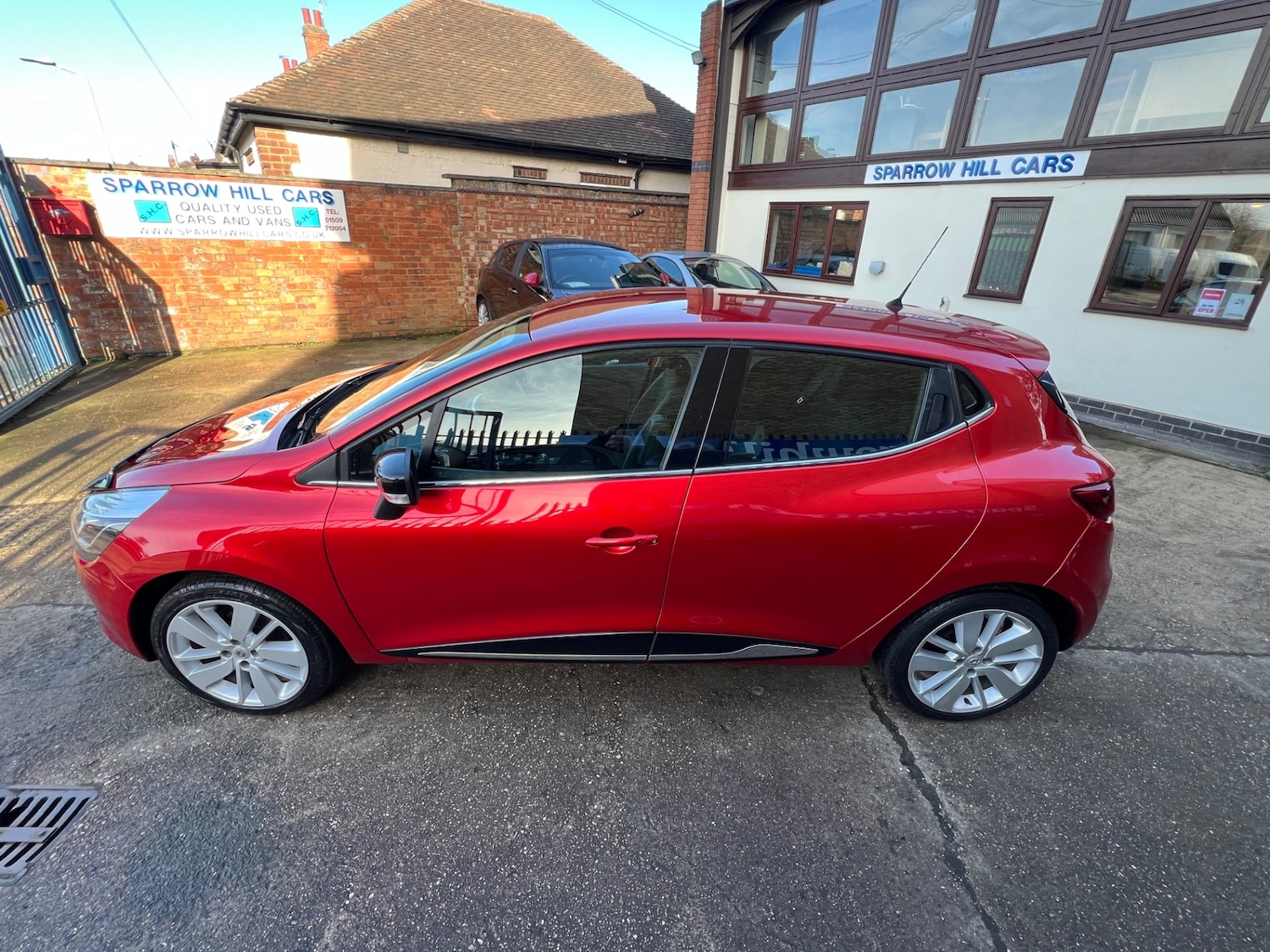 Used Renault Clio 2016 for sale - 77638798: Photo 9