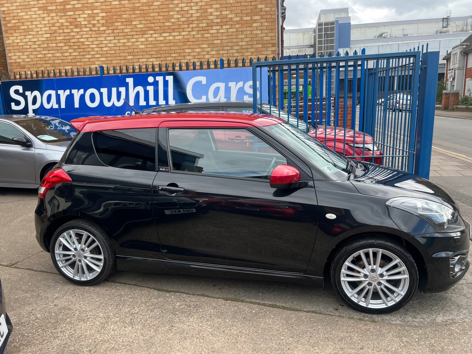 Used Suzuki Swift 2013 for sale - 77984325: Photo 13