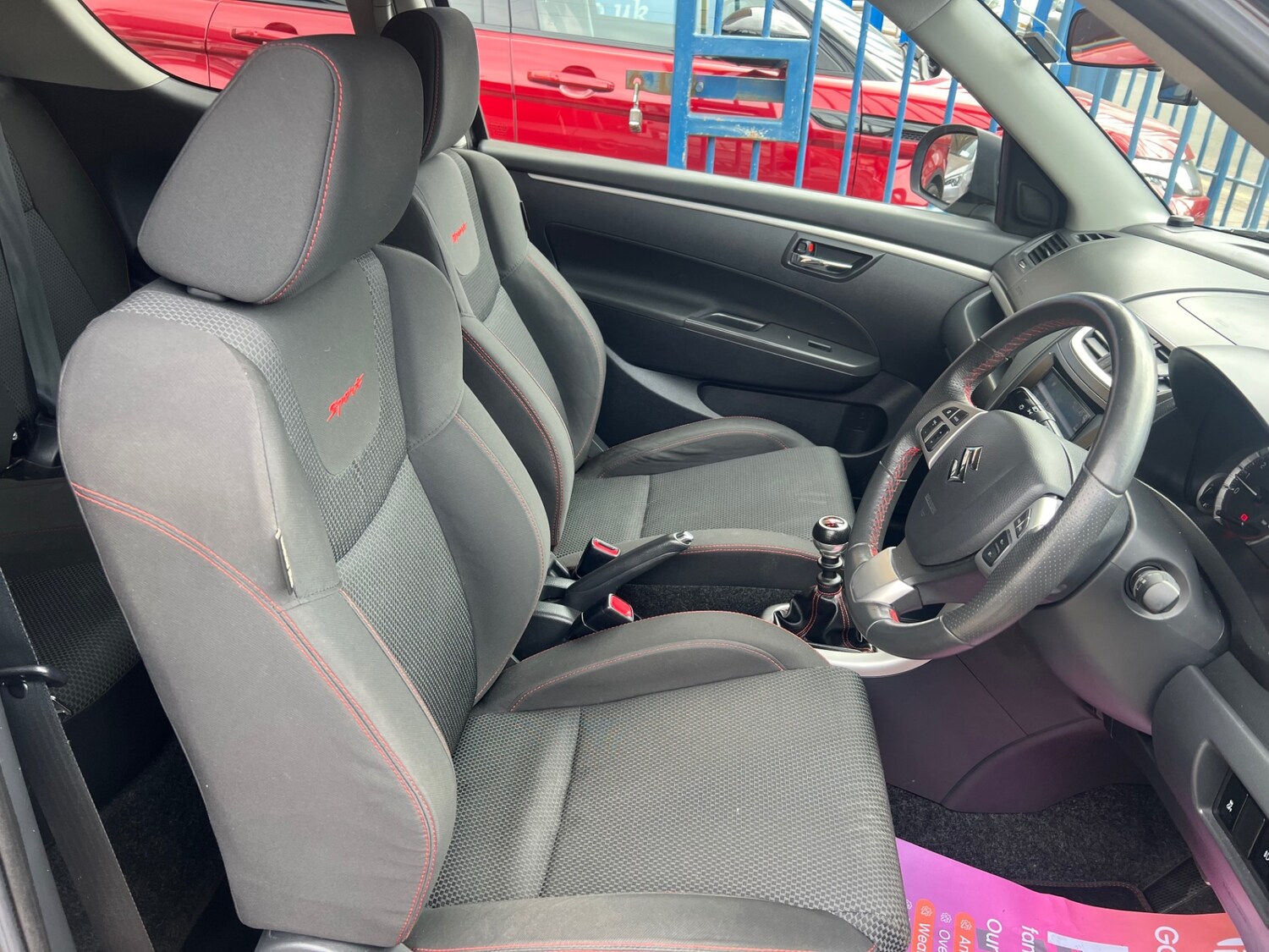 Used Suzuki Swift 2013 for sale - 77984325: Photo 3