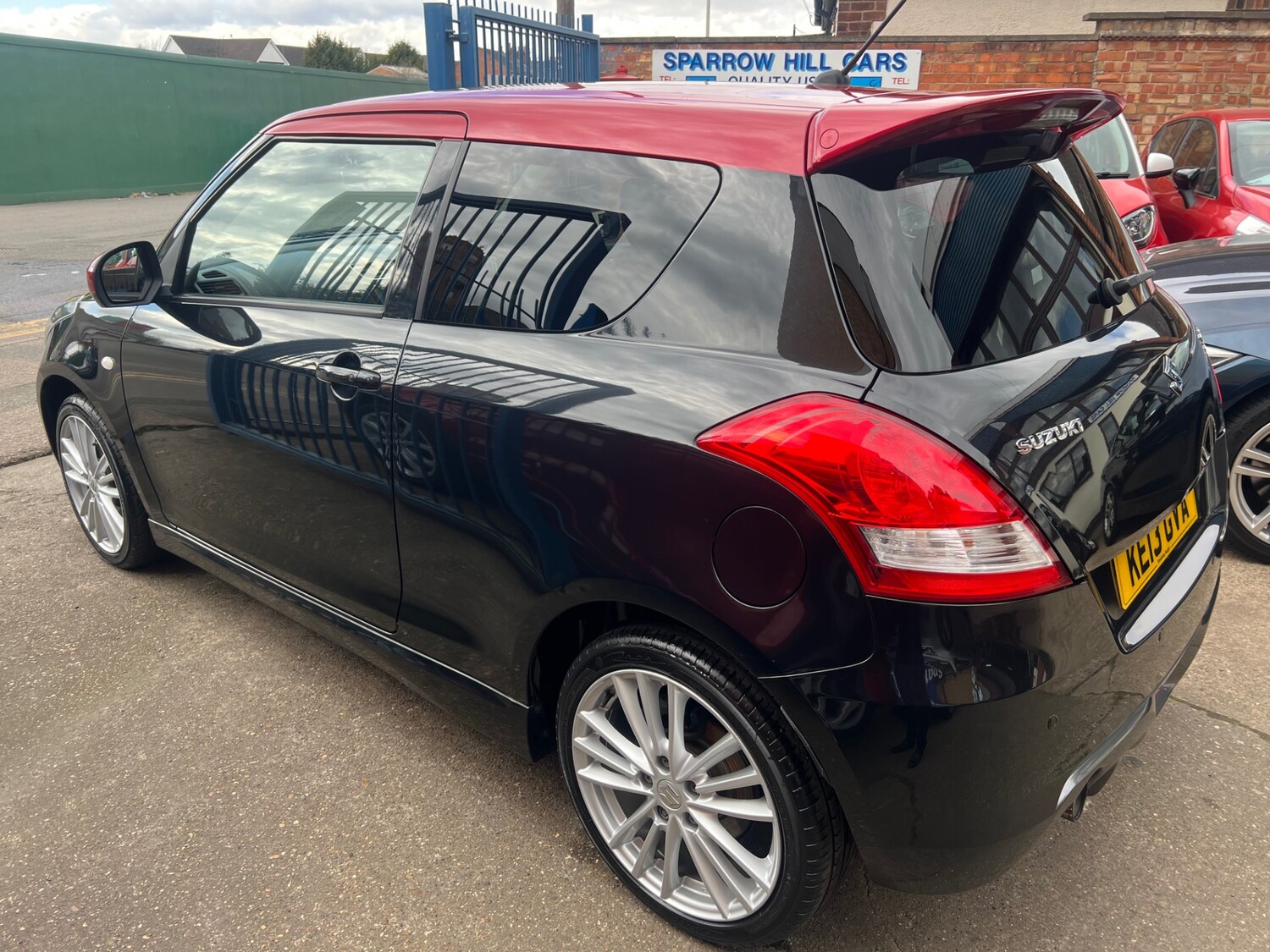 Used Suzuki Swift 2013 for sale - 77984325: Photo 9