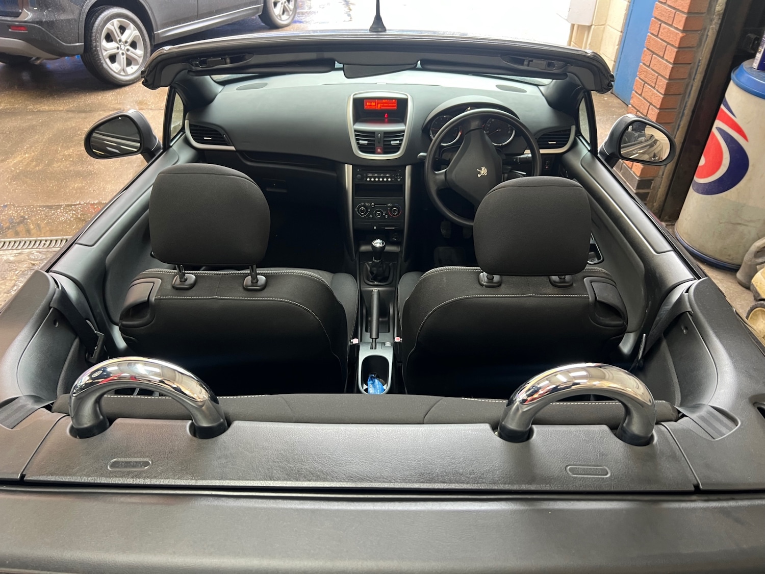 Used Peugeot 207 2014 for sale - 76625537: Photo 16