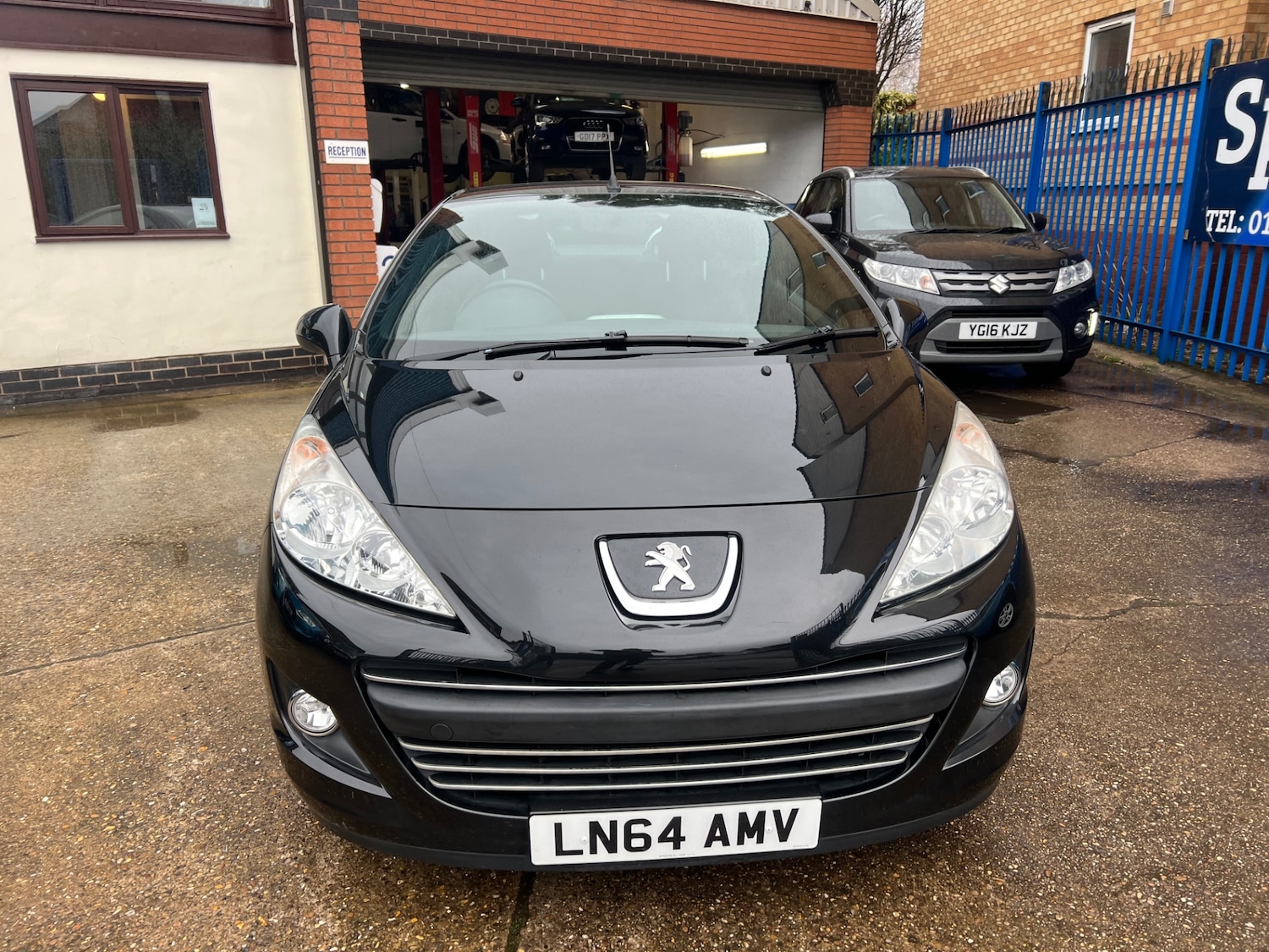 Used Peugeot 207 2014 for sale - 76625537: Photo 2
