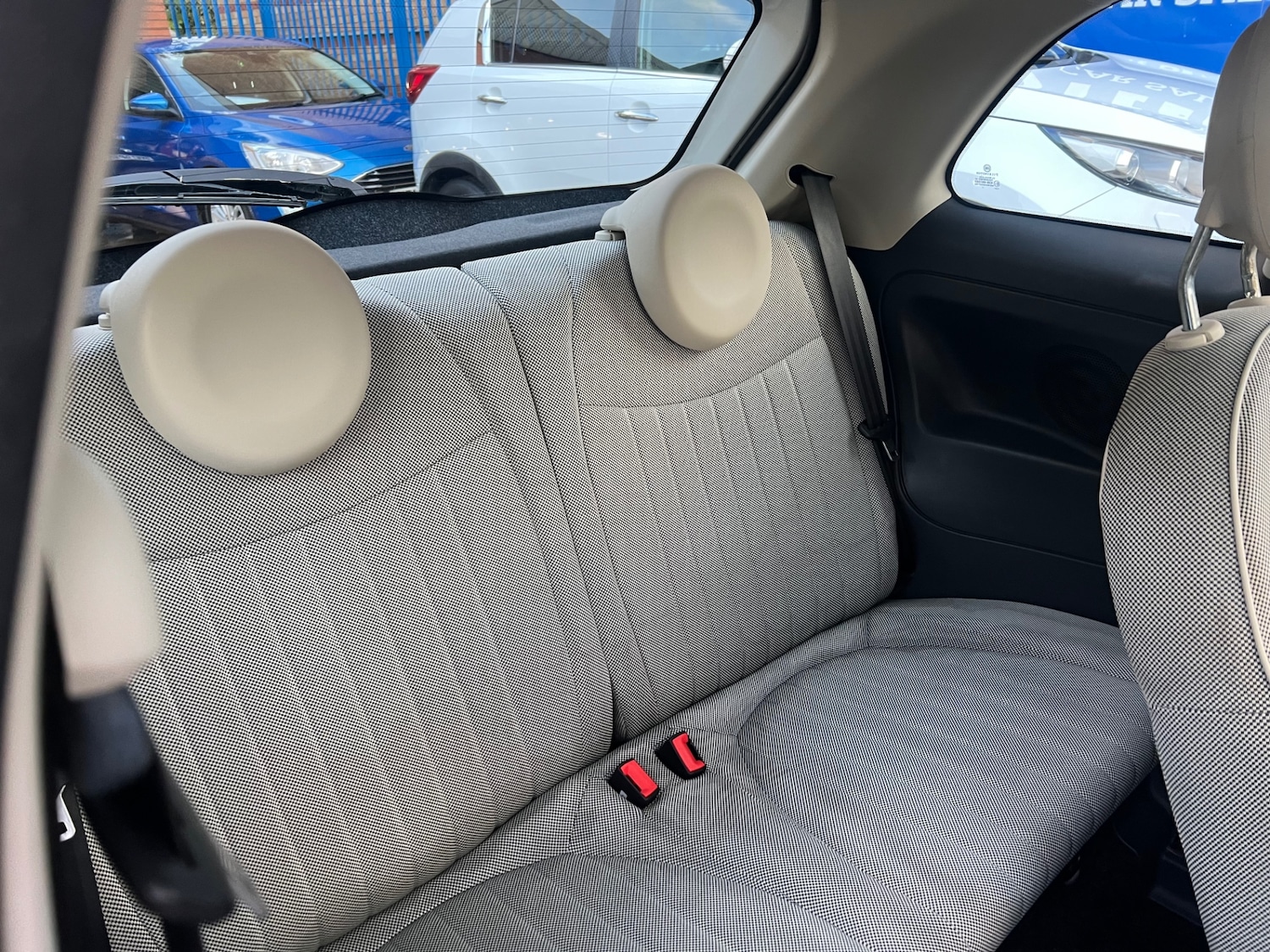 Used Fiat 500 2011 for sale - 76707384: Photo 4