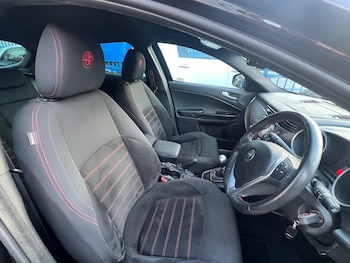 Used Alfa Romeo Giulietta 2017 for sale - 76882012: Photo