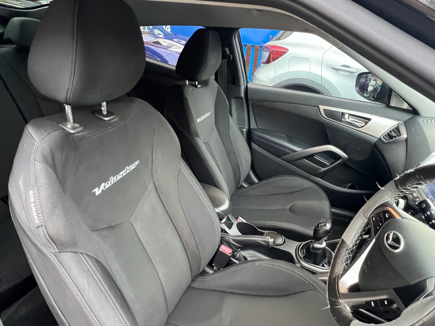 Used Hyundai Veloster 2012 for sale - 77116297: Photo 3